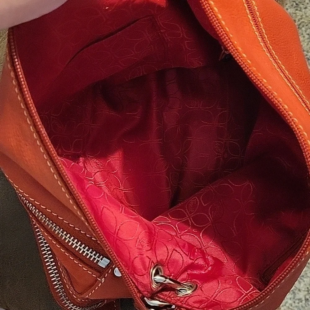 VTG FOSSIL 1990s Sutter Tomato Red Soft Pebbled Leather Hobo Bag